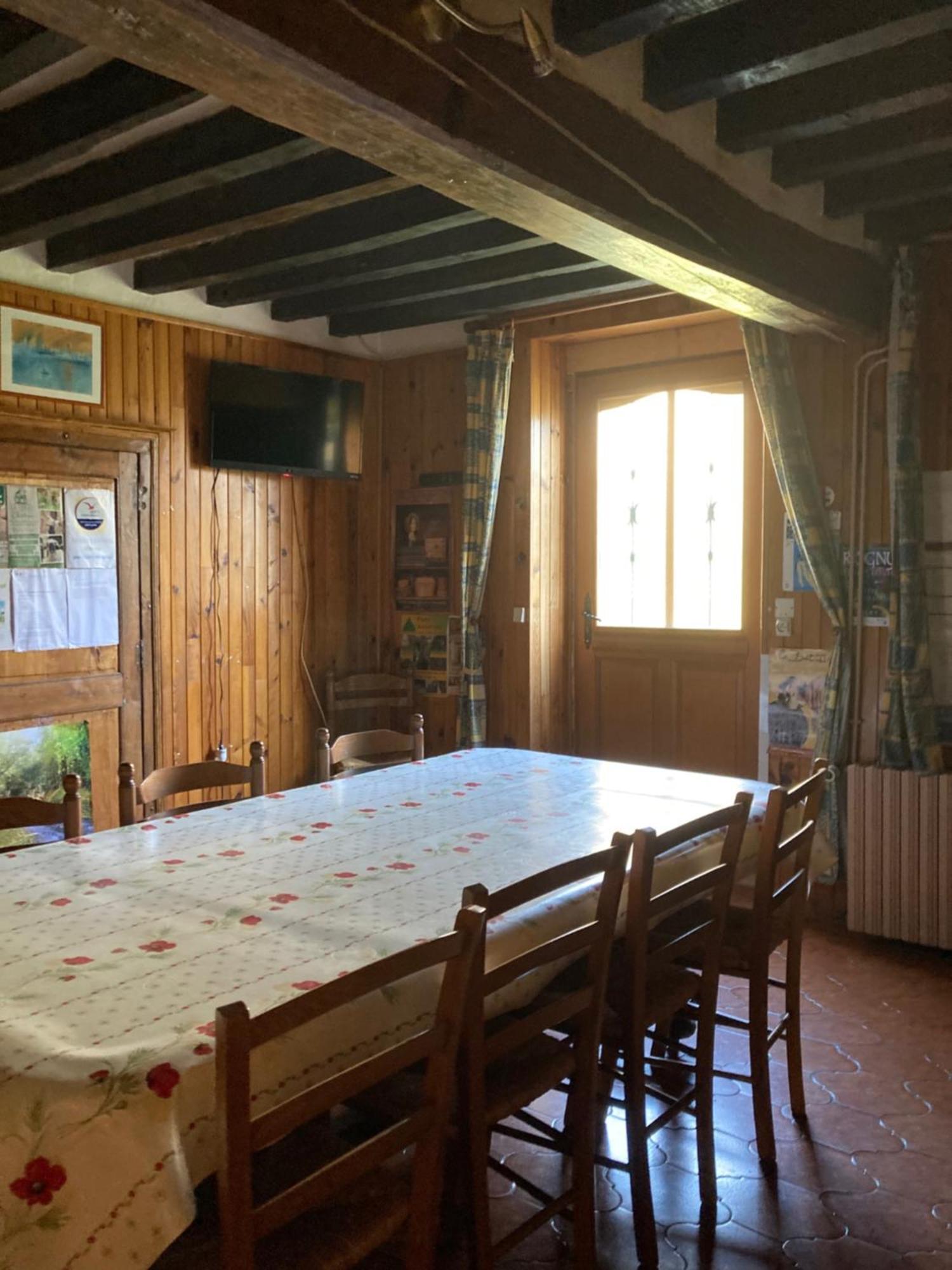 Sougeres-en-Puisaye Longere Campagne 10 Pers. Proche Guedelon 빌라 외부 사진