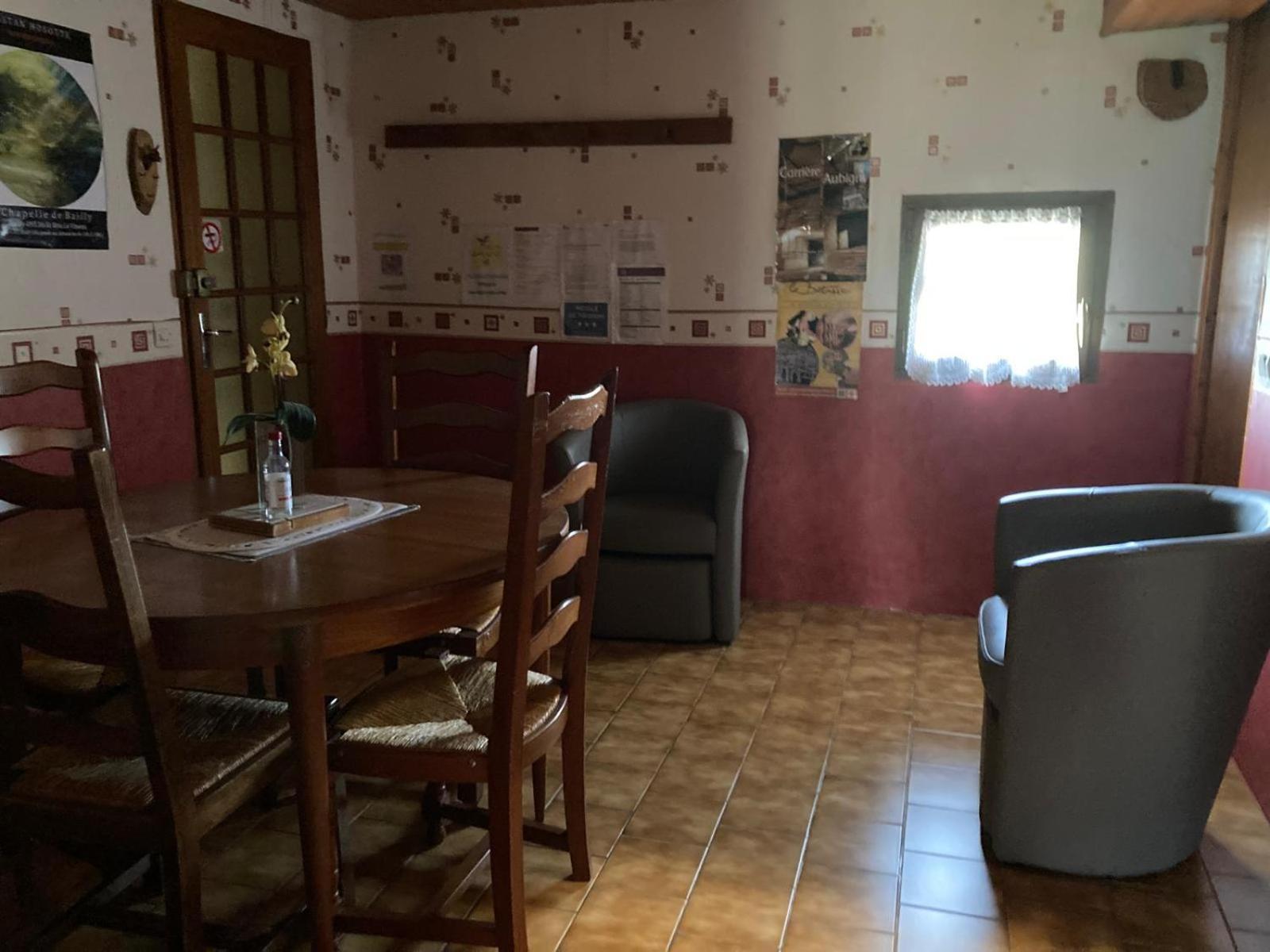 Sougeres-en-Puisaye Longere Campagne 10 Pers. Proche Guedelon 빌라 외부 사진