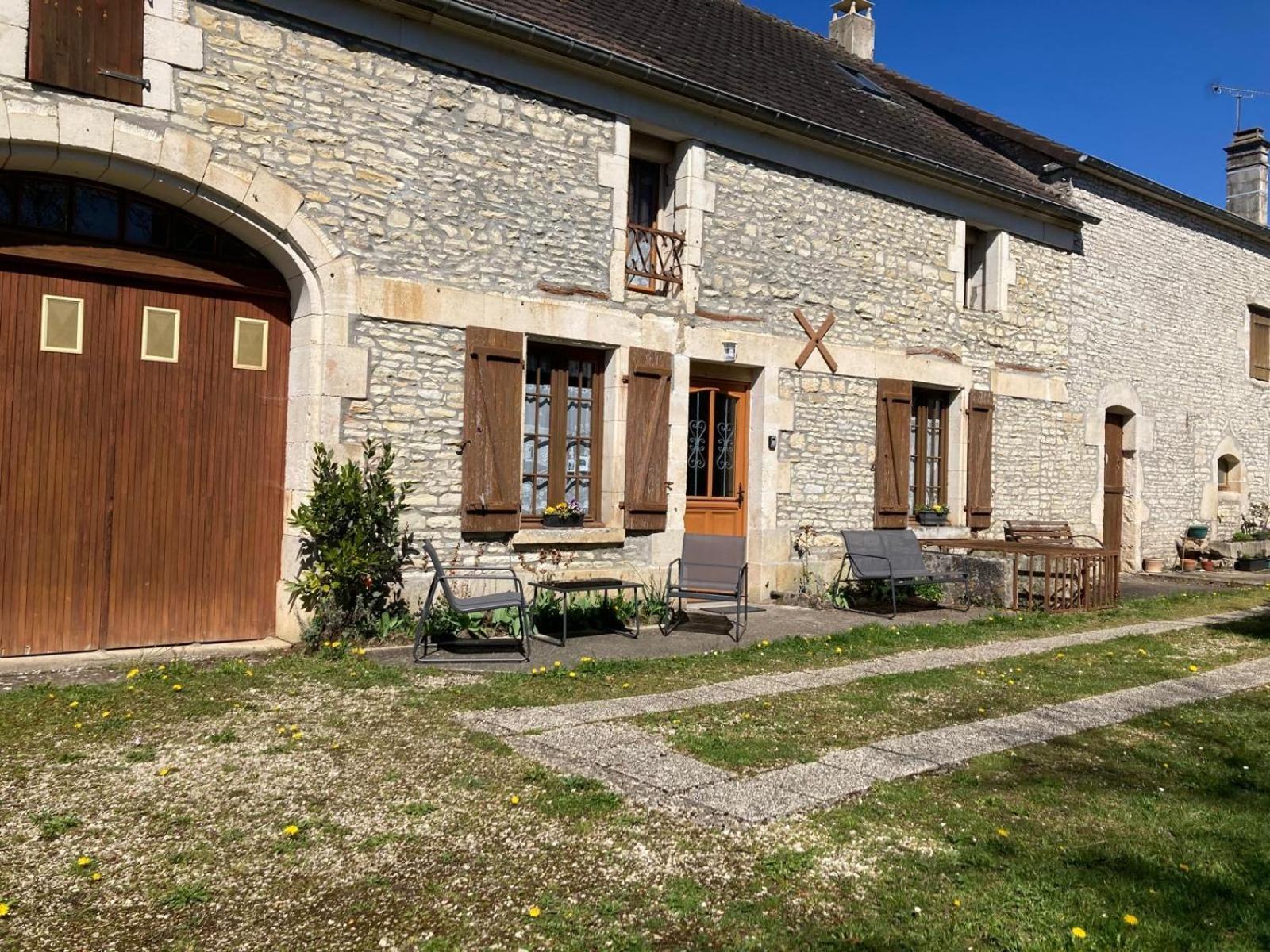 Sougeres-en-Puisaye Longere Campagne 10 Pers. Proche Guedelon 빌라 외부 사진